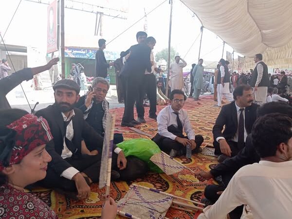 سندھ بھر میں کنالز کے خلاف تحریک تیز ؛ احتجاجی مظاہرے ، دھرنے اور شٹر ڈاؤن ہڑتال